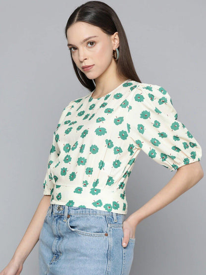 Whirl Hem Tops - VONYQ